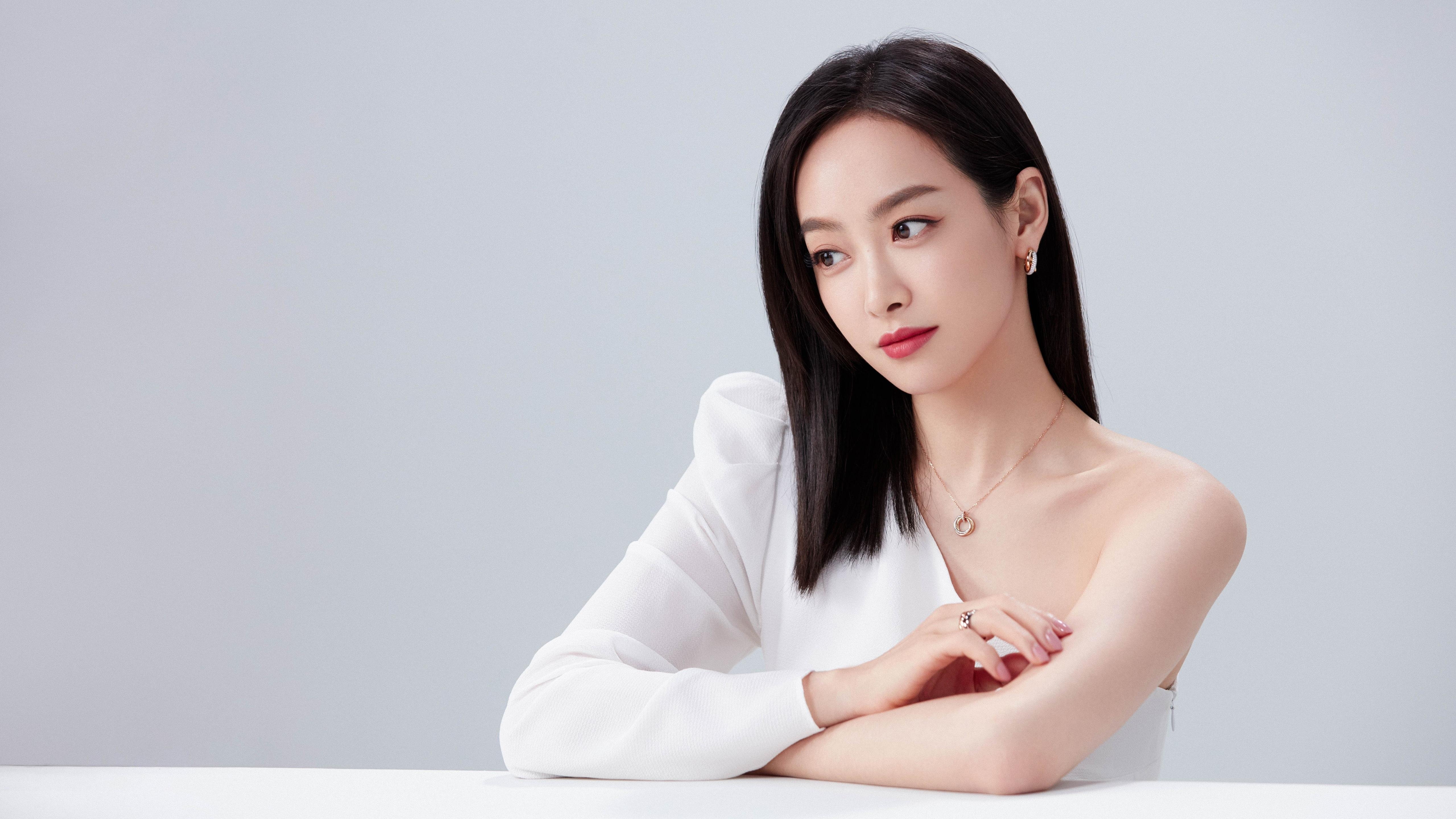 璀璨绽放！久保建英的成长之路与皇马季前赛的胜利启示