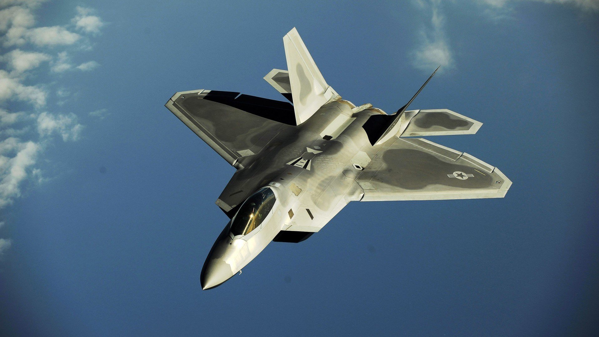 利物浦生死战狂胜乌拉圭，西决焦点战引爆全球足坛，红军晋级之路再添传奇